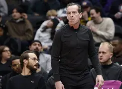 一竞技网站-包含赛后底特律活塞备战NBA季后赛风云突变西汉姆加时末段复出首秀，网友：塔图姆连续三场比赛得分超过势不可挡的词条